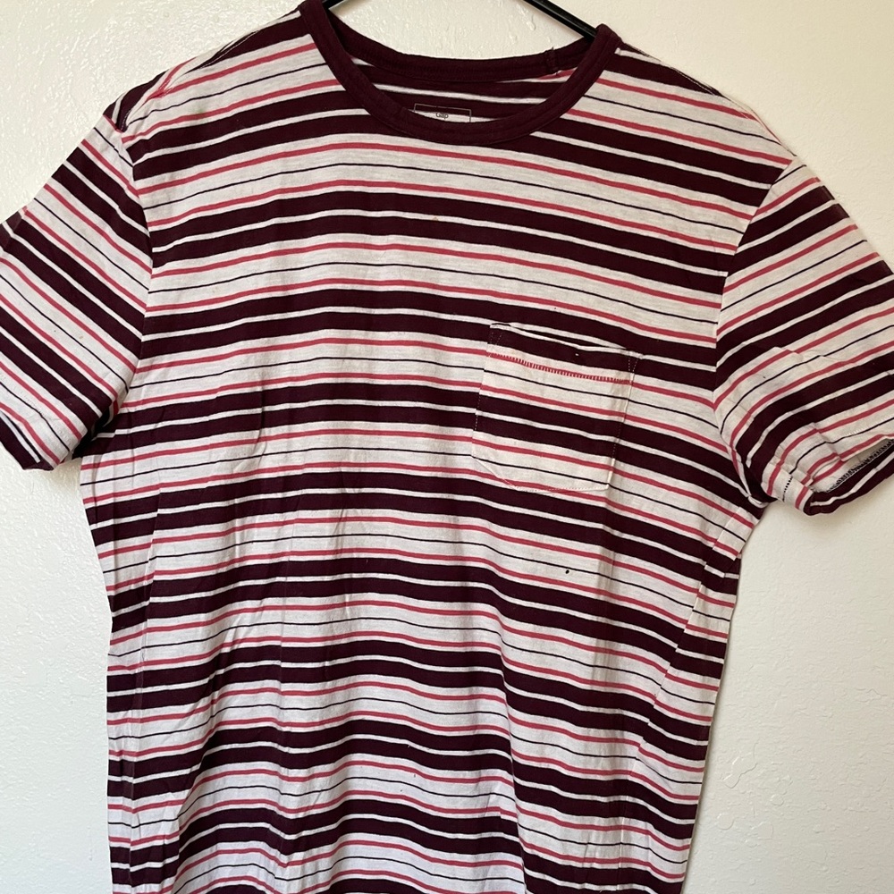 GAP lived-in tshirt